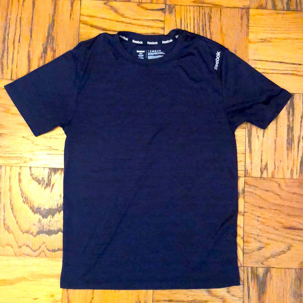 Reebok workout dry fit Shirt